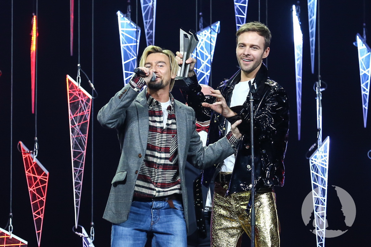 фото Макс Барских и Алан Бадоев на M1 Music Awards