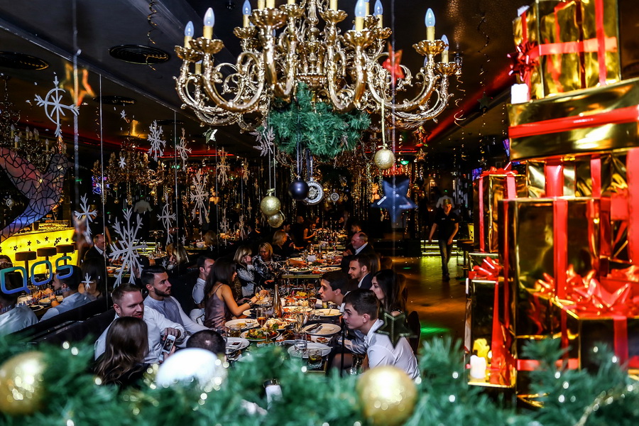 ресторан тургенеф принимает гостей в новогоднюю ночь